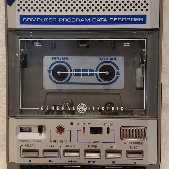 General Electric Other - GE Cassette Tape Player 3-5158B